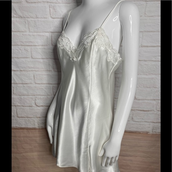 Vitoria’s Secret woman Babydoll size M - Picture 4 of 9